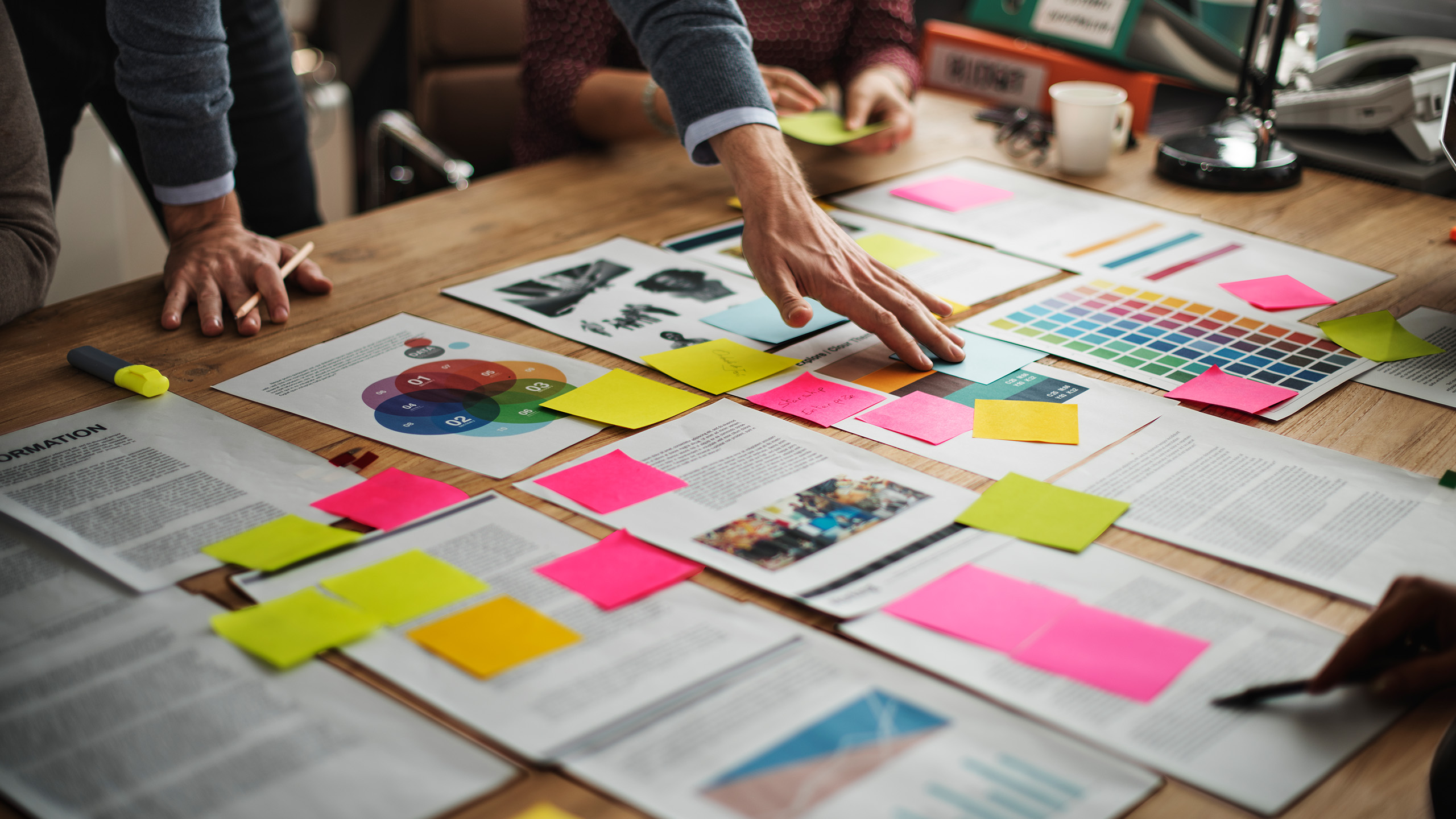 האצת שיפור השירות הממשלתי והטמעת חדשנות ו-AI